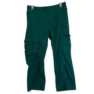Beyond Scrubs Pants Hunter Green Women’s Petite Small